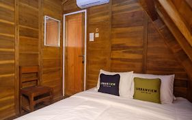 Urbanview Villa Lukulo Kebumen by RedDoorz